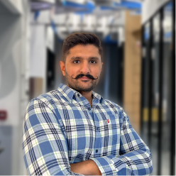 employee_20241120101535_236.png